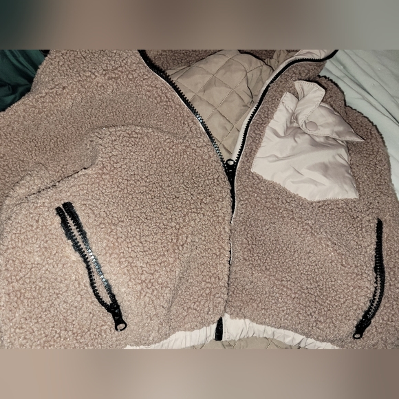 Puffer jacket Love Tree brand women's Size Medium - Picture 9 of 9